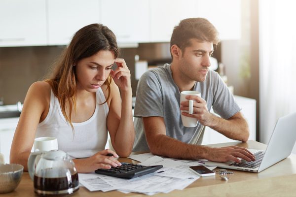 setting a wedding budget 2023