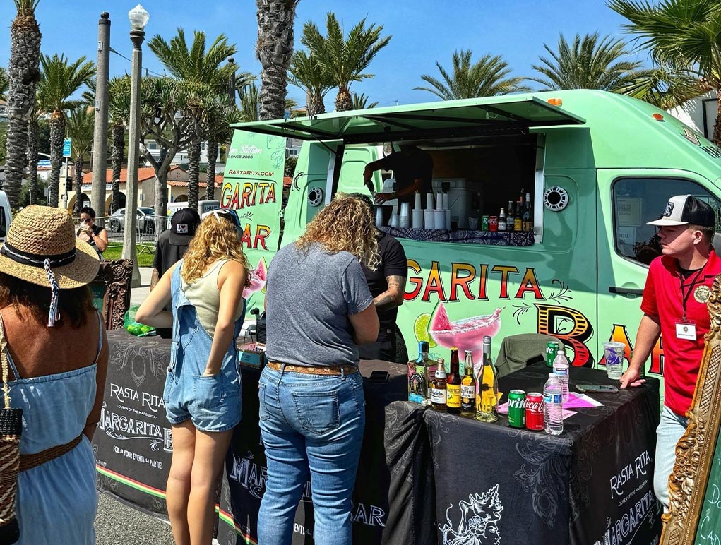 Mobile bartending truck