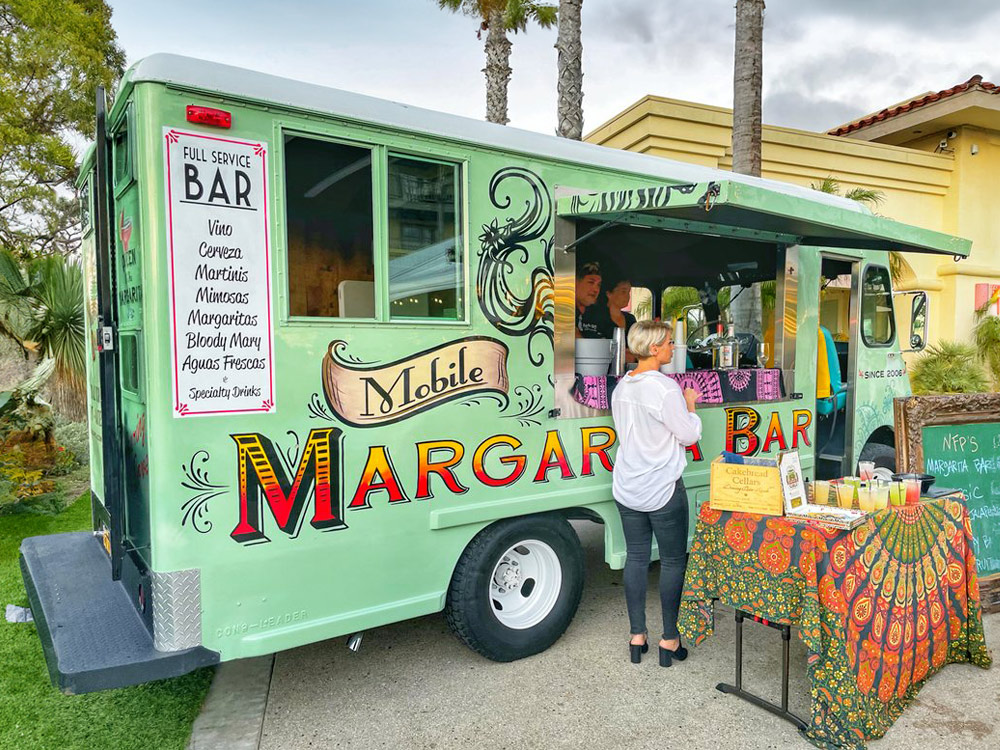 Full-Service Beverage Catering