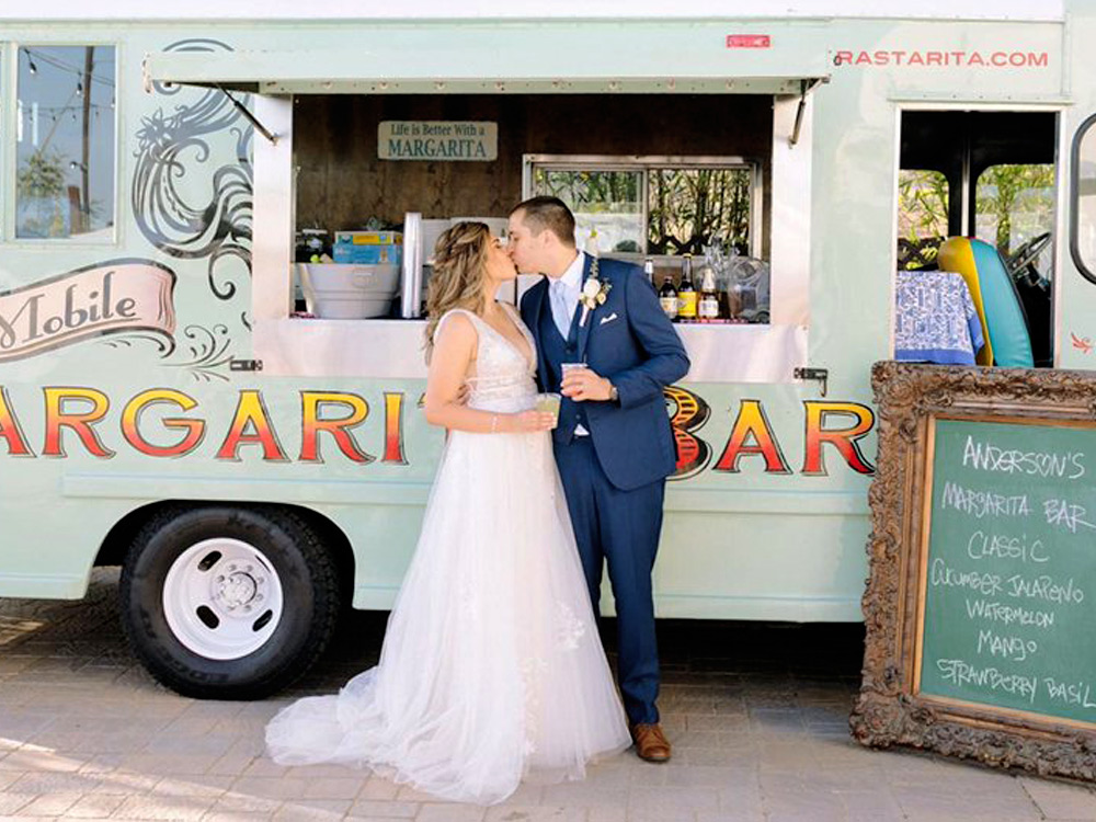 Wedding Beverage Catering for a Perfect Celebration
